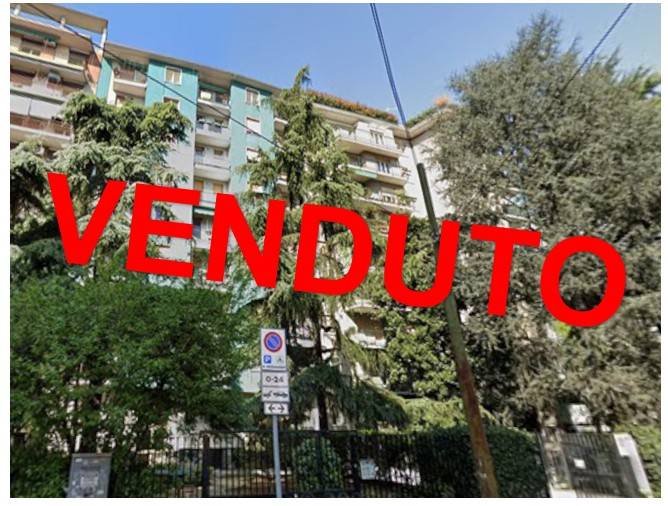 appartamento in vendita a Milano in zona Città Studi