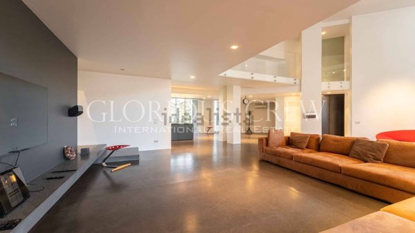 appartamento in vendita a Milano in zona Greco