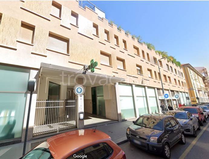 negozio in vendita a Milano in zona Centro Direzionale