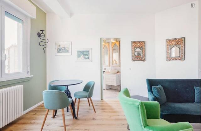 appartamento in vendita a Milano in zona Loreto