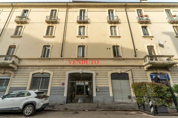 appartamento in vendita a Milano in zona Piazzale Lodi