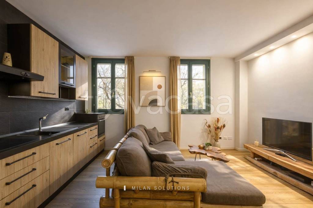 appartamento in vendita a Milano in zona Bocconi