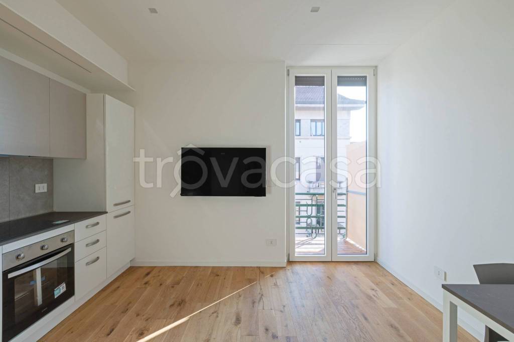 appartamento in vendita a Milano in zona Maciachini