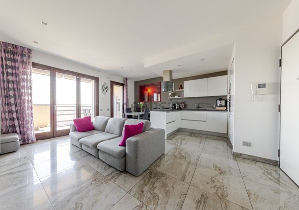 appartamento in vendita a Milano in zona Bicocca