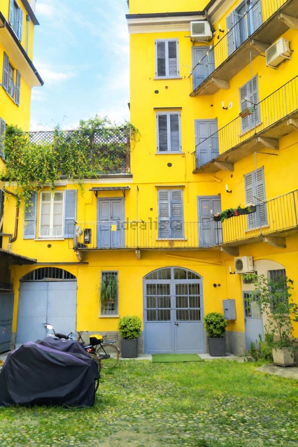 appartamento in vendita a Milano in zona Porta Garibaldi