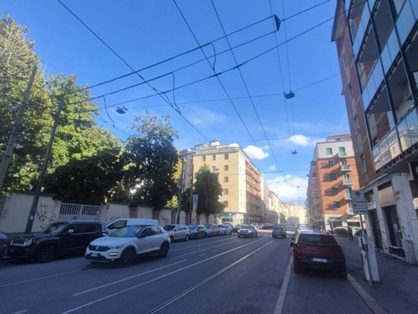 negozio in vendita a Milano in zona Bovisa