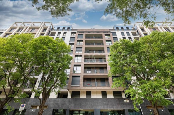 appartamento in vendita a Milano in zona Sempione