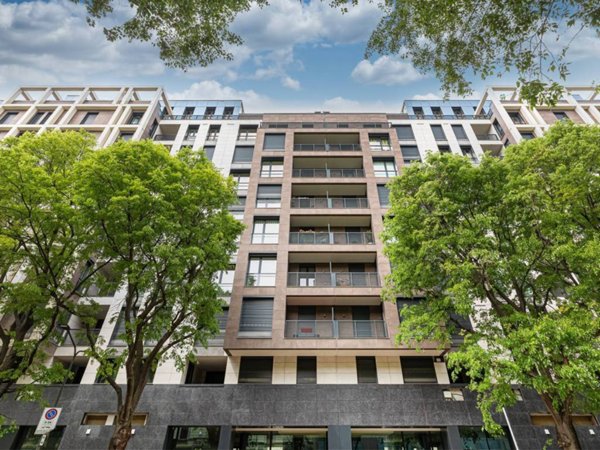 appartamento in vendita a Milano in zona Sempione