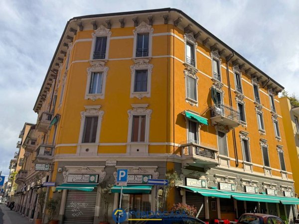 appartamento in vendita a Milano in zona Niguarda