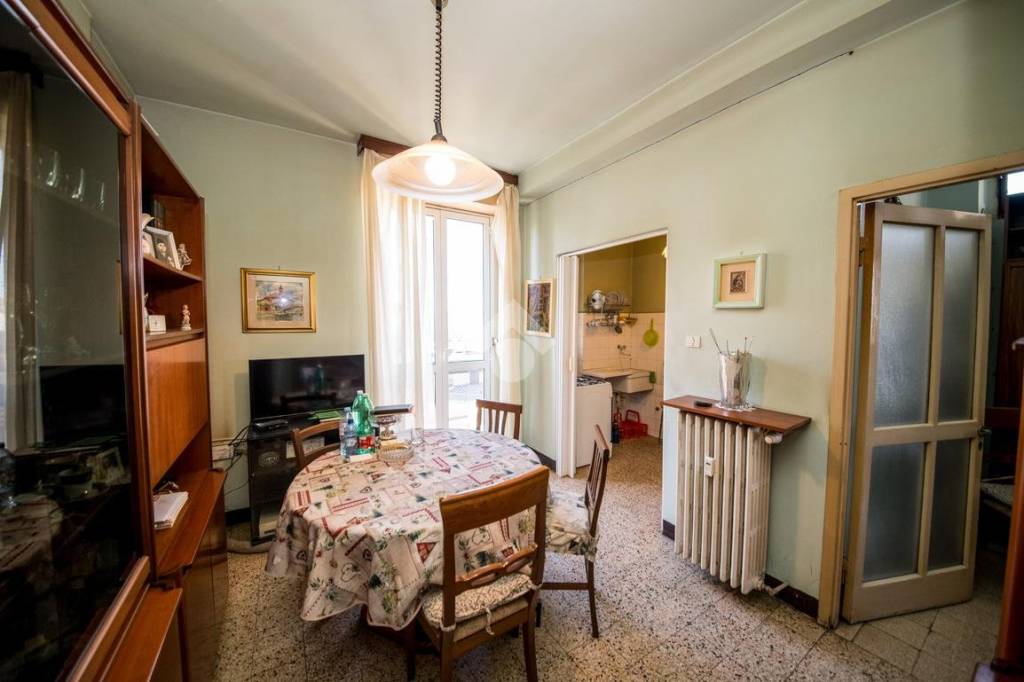 appartamento in vendita a Milano in zona Porta Vittoria