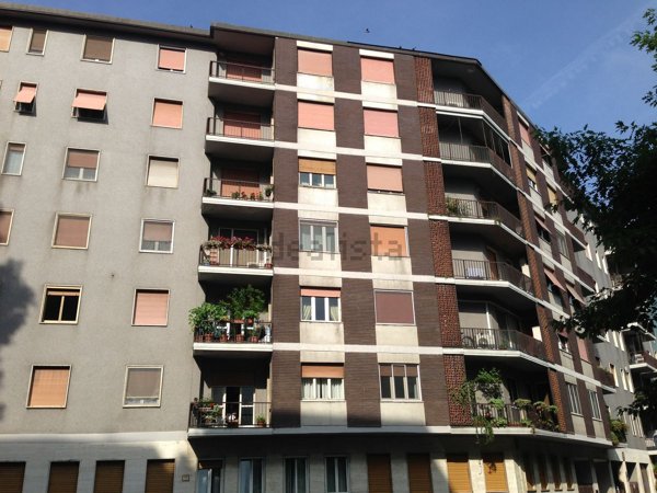 appartamento in vendita a Milano in zona Piazzale Lodi