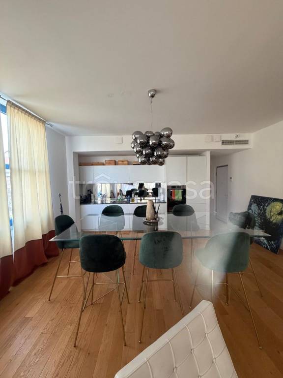 appartamento in vendita a Milano in zona Gratosoglio