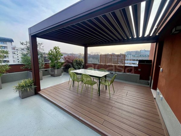 appartamento in vendita a Milano in zona Solari