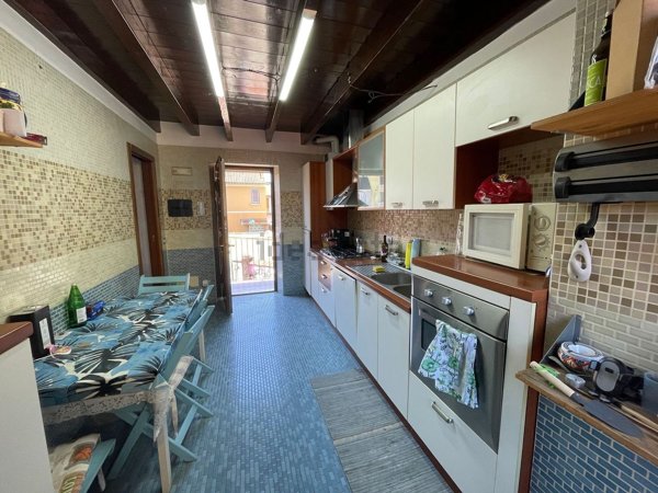 appartamento in vendita a Milano in zona Baggio