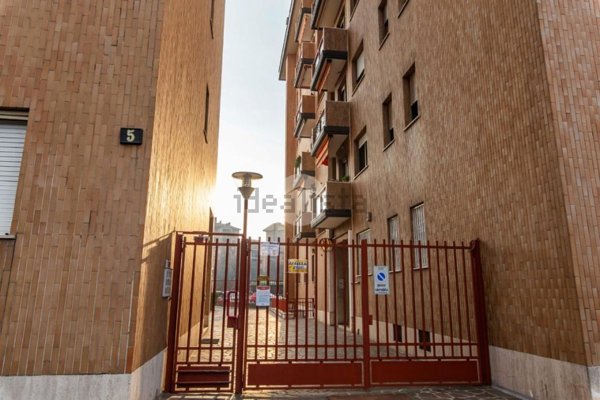 appartamento in vendita a Milano in zona Quarto Cagnino