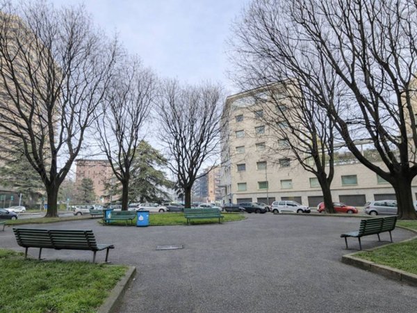 appartamento in vendita a Milano in zona Rogoredo