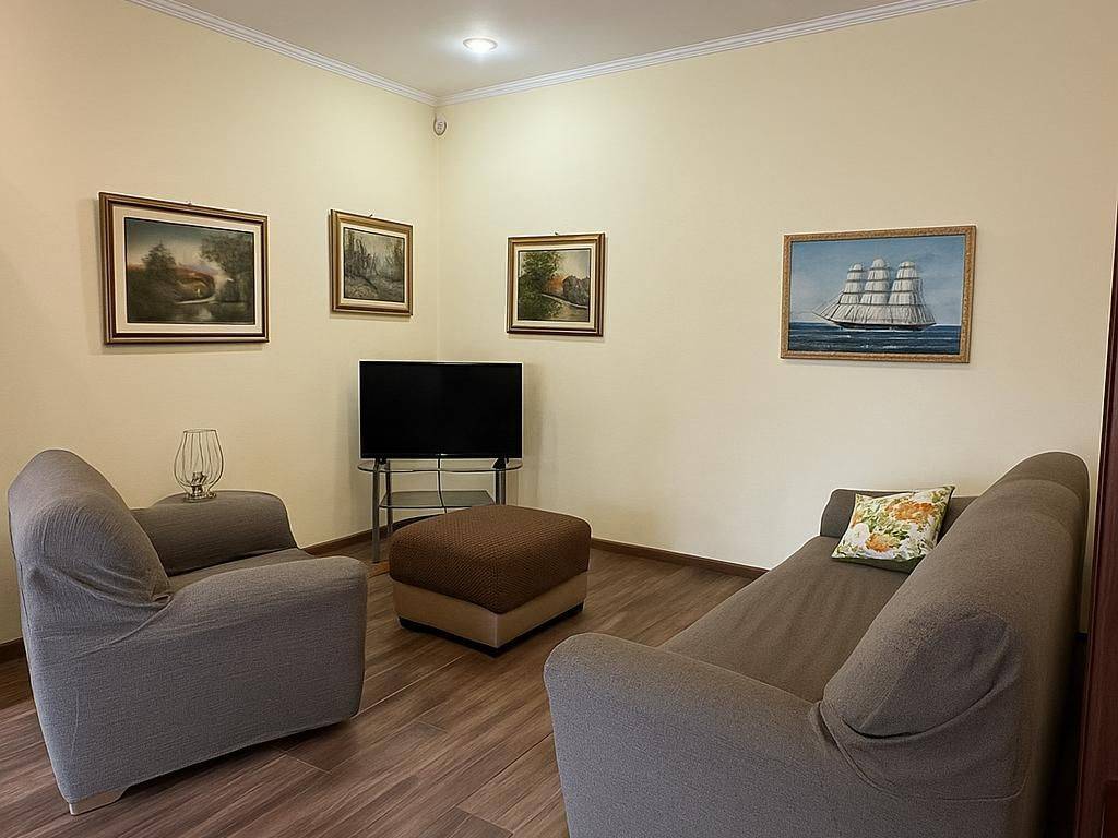 appartamento in vendita a Milano in zona Lorenteggio