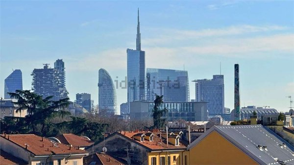 appartamento in vendita a Milano in zona Dergano
