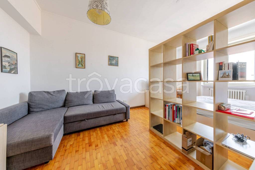 appartamento in vendita a Milano in zona Città Studi