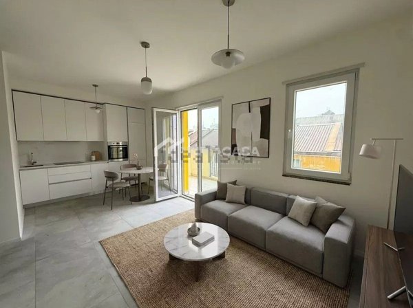 appartamento in vendita a Milano in zona Ponte Lambro