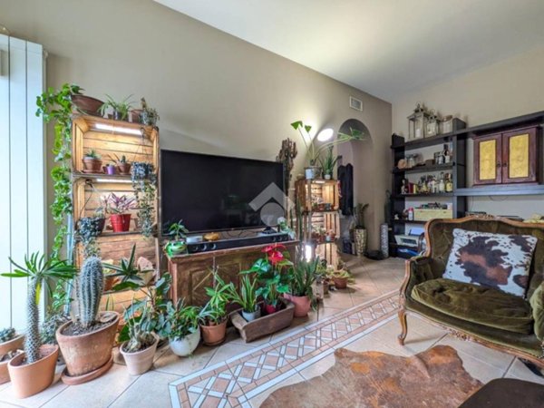 appartamento in vendita a Milano in zona Dergano