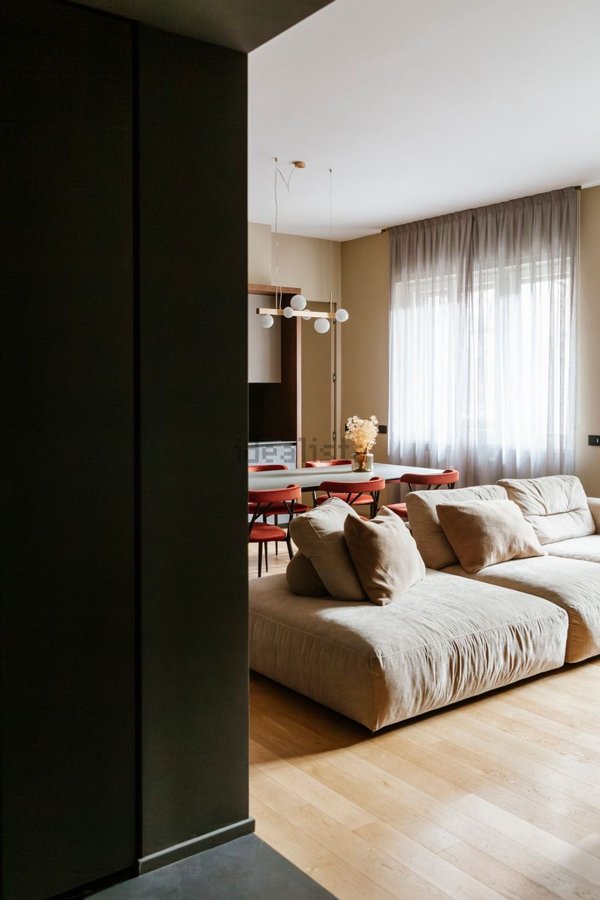 appartamento in vendita a Milano in zona Solari