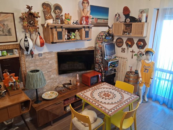 appartamento in vendita a Milano in zona Vigentino