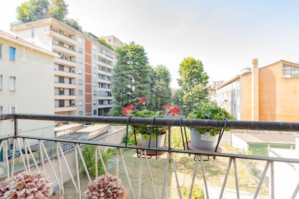 appartamento in vendita a Milano in zona Vigentino