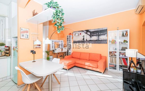 appartamento in vendita a Milano in zona Morsenchio
