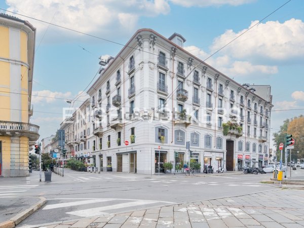 appartamento in vendita a Milano in zona Porta Garibaldi