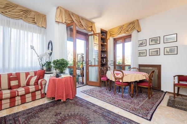 appartamento in vendita a Milano in zona Bocconi