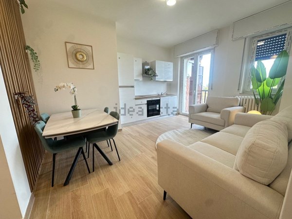 appartamento in vendita a Milano in zona Ronchetto sul Naviglio