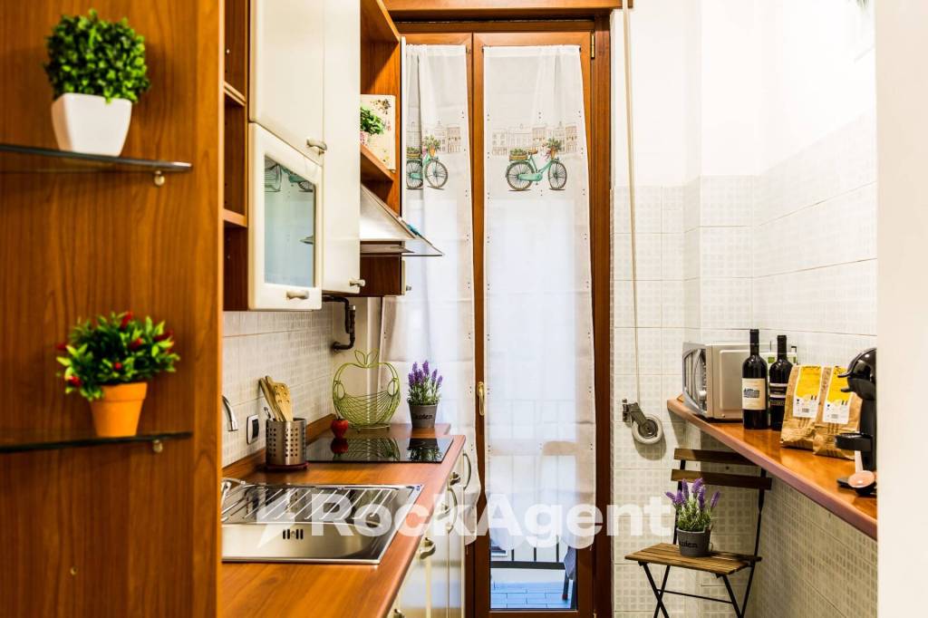 appartamento in vendita a Milano in zona Isola