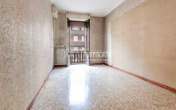 appartamento in vendita a Milano in zona Isola