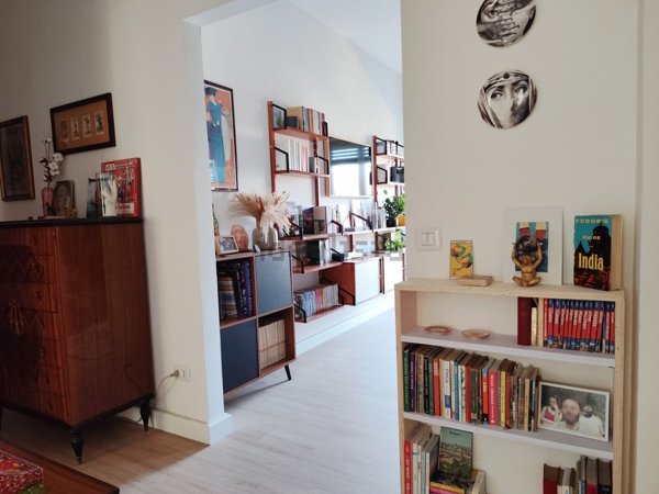 appartamento in vendita a Milano in zona Dergano