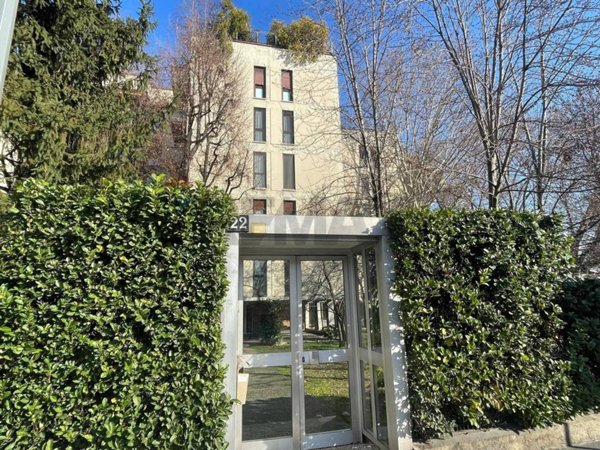 appartamento in vendita a Milano in zona Lambrate