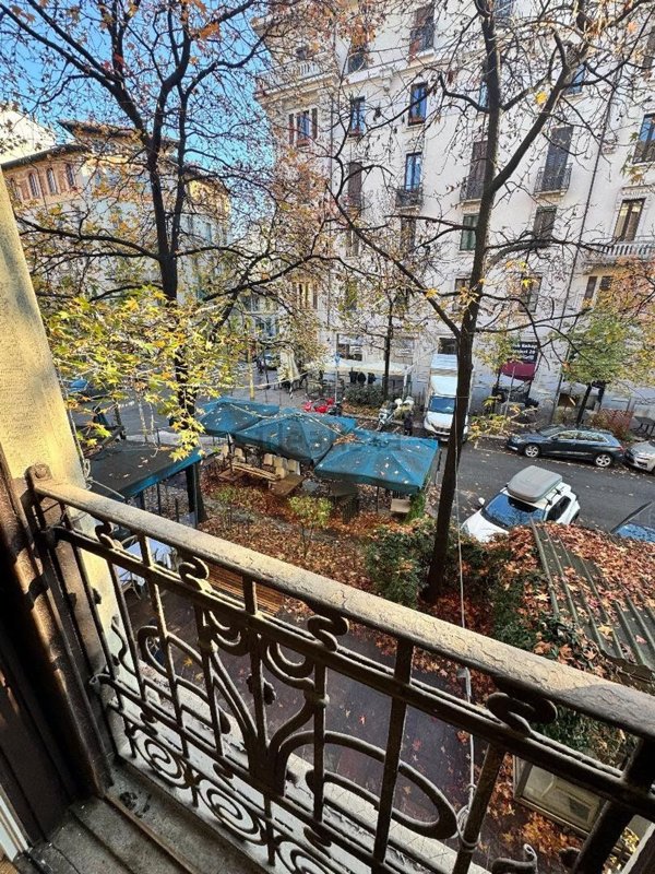 appartamento in vendita a Milano in zona Isola