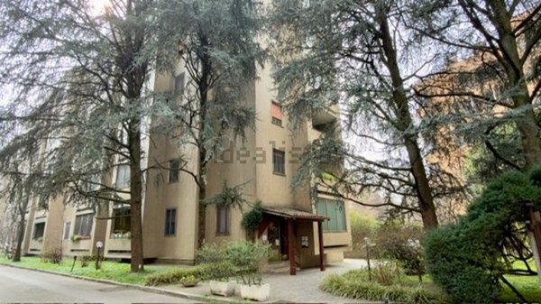 appartamento in vendita a Milano in zona Vigentino