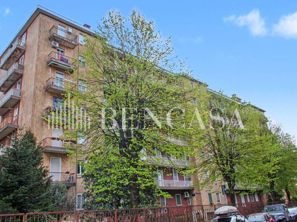 appartamento in vendita a Milano in zona Ortica