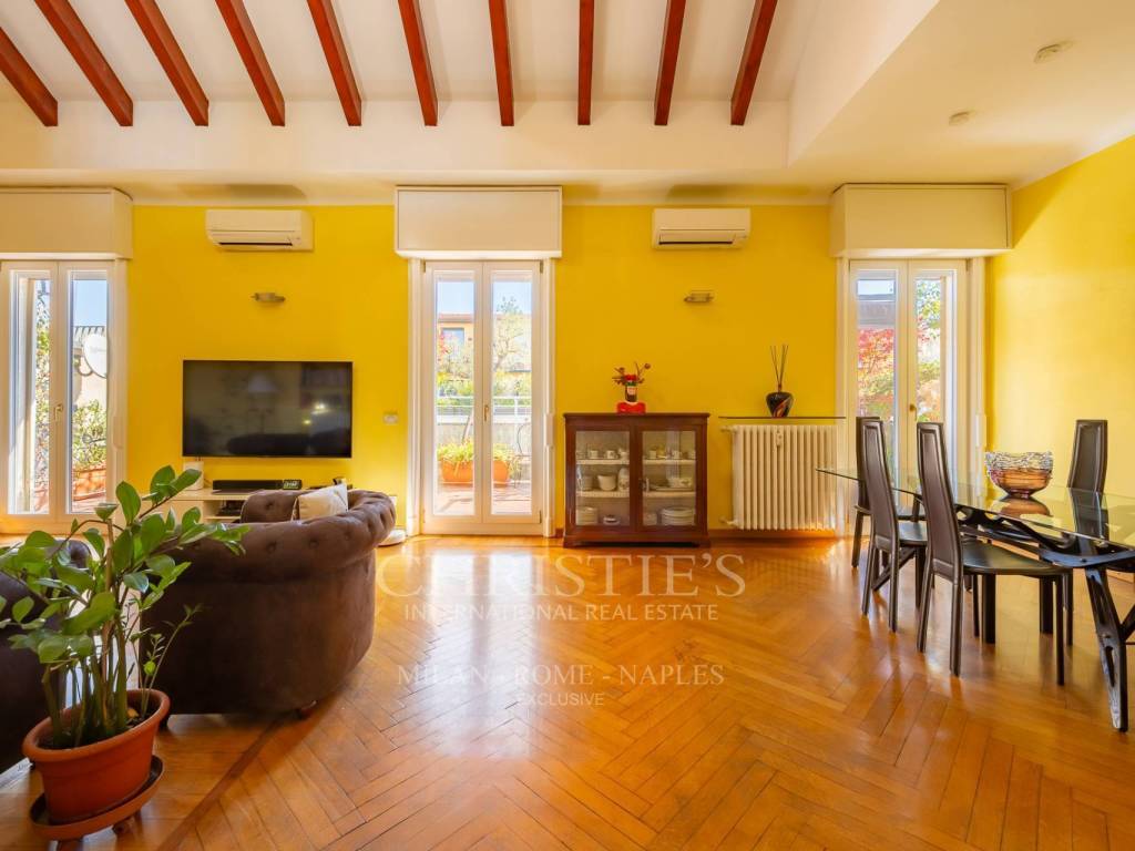 appartamento in vendita a Milano in zona Porta Venezia