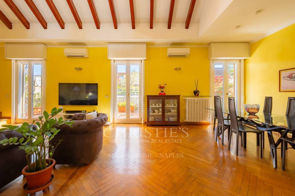 appartamento in vendita a Milano in zona Porta Venezia