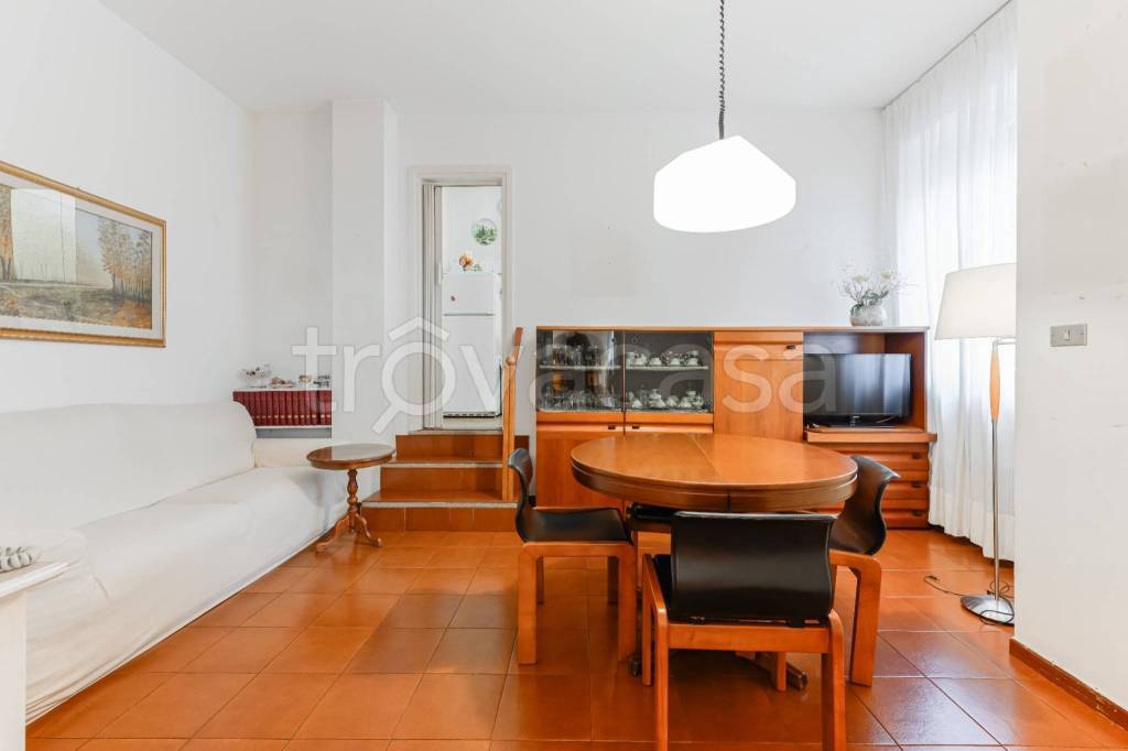 appartamento in vendita a Milano in zona Stazione Centrale