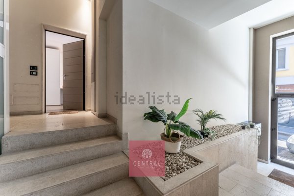 appartamento in vendita a Milano in zona Porta Venezia