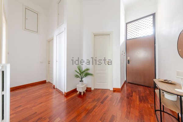 appartamento in vendita a Milano in zona Centro Direzionale