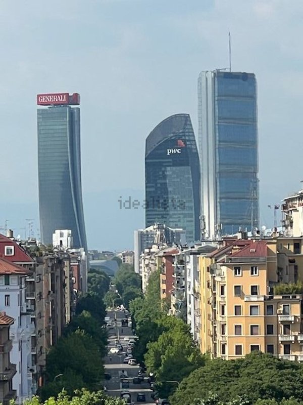 appartamento in vendita a Milano in zona Solari