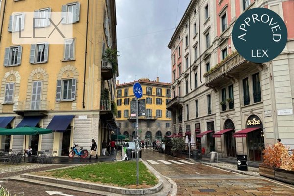 appartamento in vendita a Milano in zona Porta Magenta