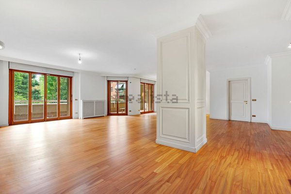 appartamento in vendita a Milano in zona San Siro