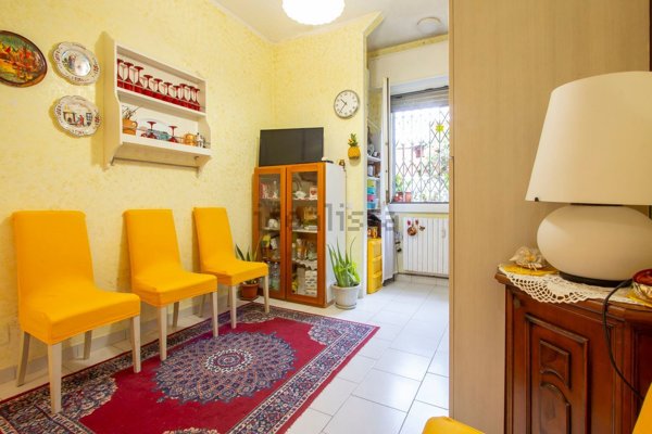 appartamento in vendita a Milano in zona Dergano