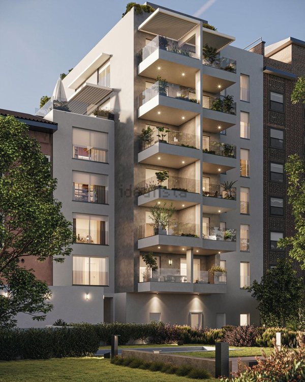 appartamento in vendita a Milano in zona Rembrandt