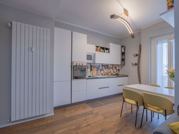 appartamento in vendita a Milano in zona Rembrandt